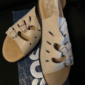 SAS‎ Women's Cream Sandals